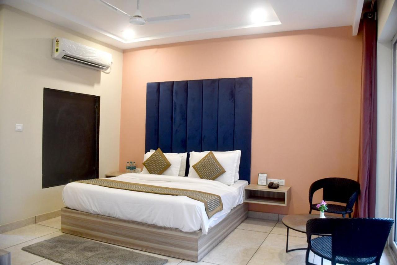 Vow Resorts & Spa, The Corbett Wilderness Rāmnagar Extérieur photo